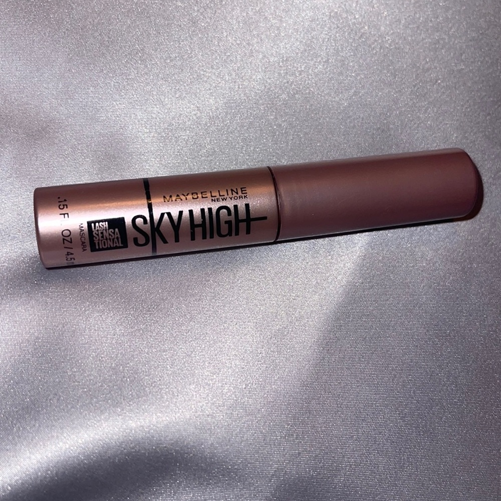 5/$25 🖤 Maybelline Sky High mascara